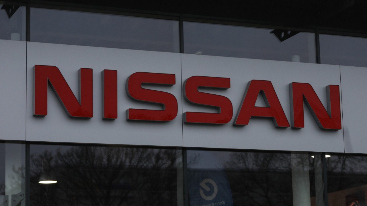 Nissan And Ford Cuts Vehicle Production