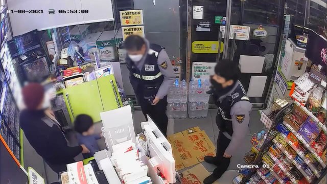 한파 속 길 잃은 6살 어린이, 편의점 통해 무사히 귀가 / YTN