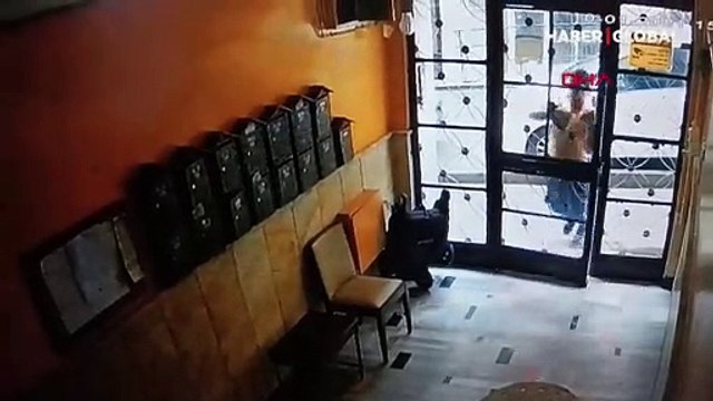 Şişli'de dehşet anları: Kız arkadaşını feci şekilde darp etti