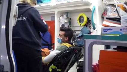 Gençlerin 20 liralık benzin parası kavgasında kan aktı