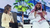 لحظة إطلاق ولي العهد السعودي محمد بن سلمان مشروع ذا لاين