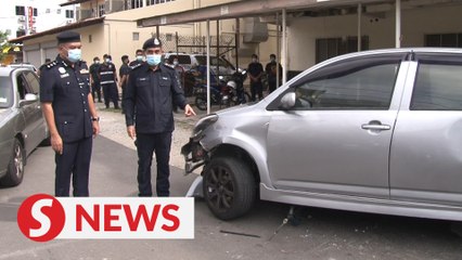 Melaka cops nab suspected armed robber, female accomplice after high-speed chase