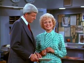 Mary Tyler Moore (S07E08) Mary Gets a Lawyer