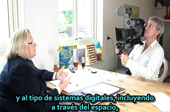- CATHERINE AUSTIN FITTS : PLANETA EN CONFINAMIENTO (Entrevista completa en Español)