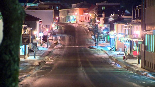 Couvre-feu : les rues de Rivière-du-Loup désertes 2