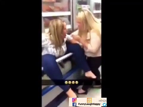 Humorous Woman teaches a Way to seat in NYC Metro Subway train