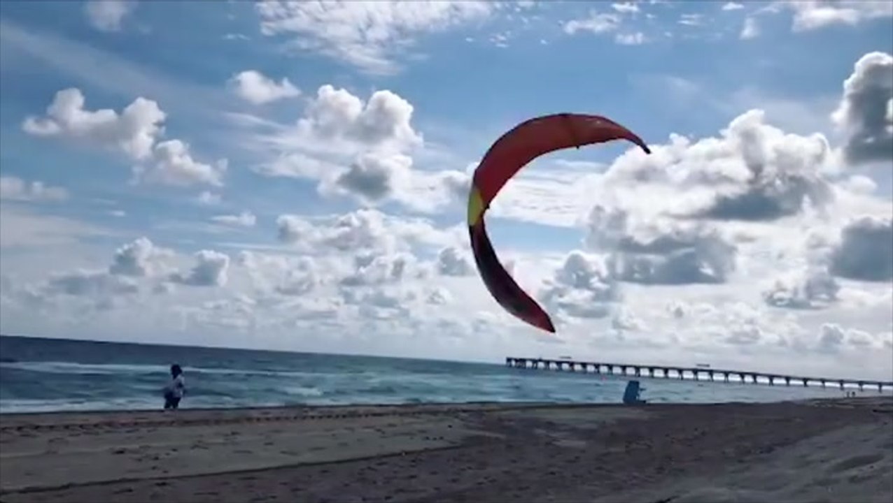 Watch low-level clouds move ashore in Florida