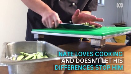 Blind and deaf chef teaches cooking