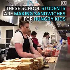 Young mums help out hungry kids