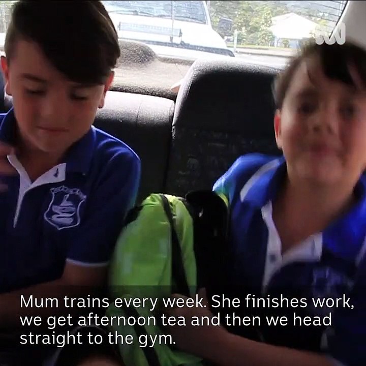 Mum powerlifts through barriers