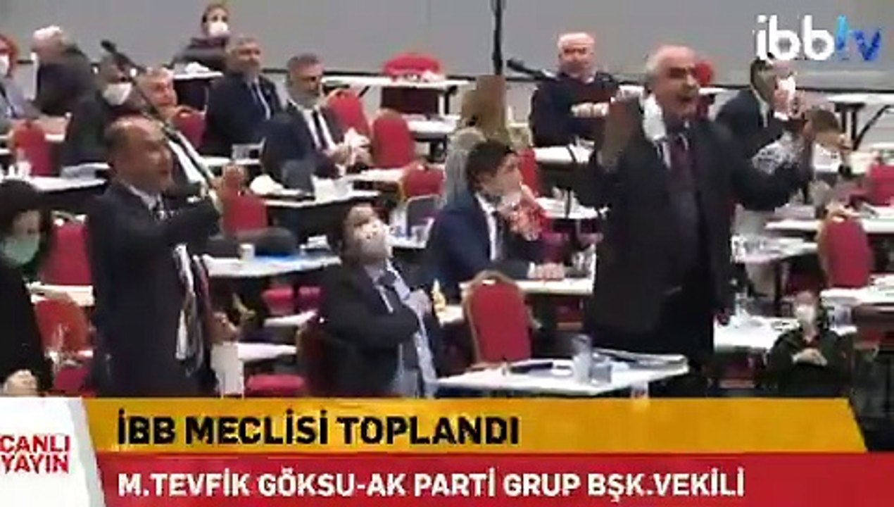 İBB Meclisi yılın ilk toplantısında karıştı: Tevfik Göksu konuştu, CHP'liler salonu terk etti