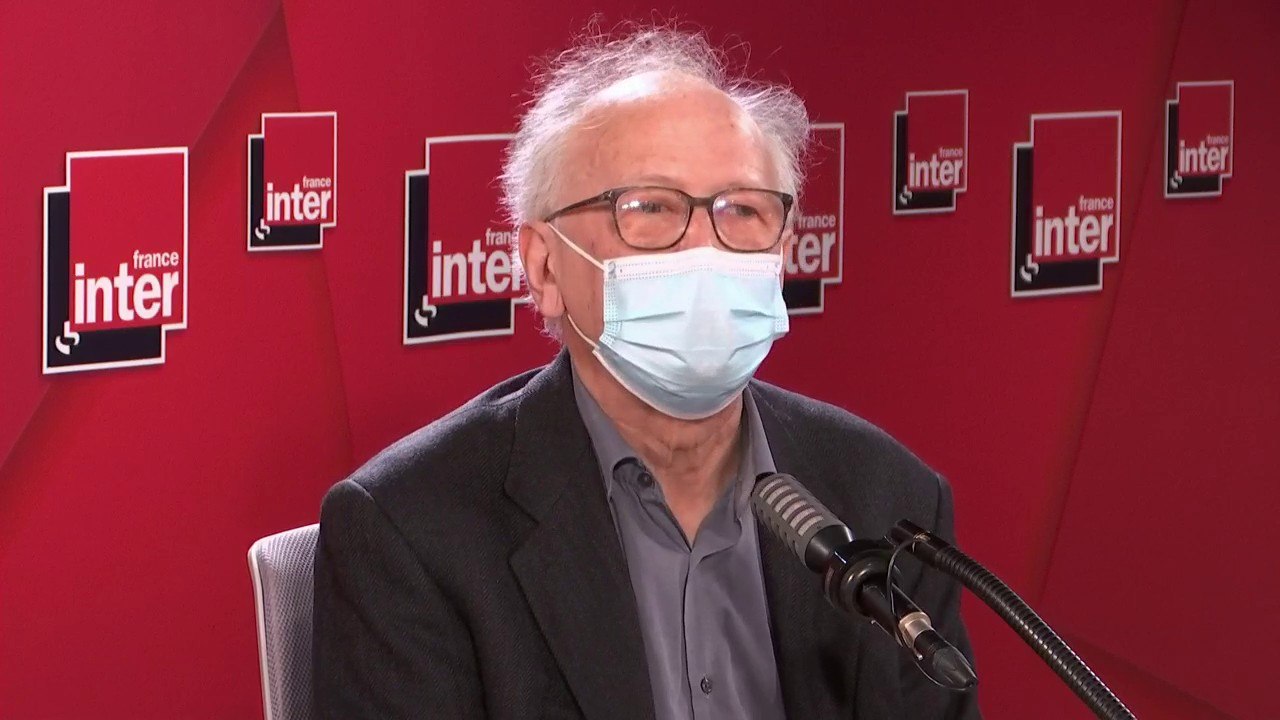 Fermeture des écoles : "Si, à un moment donné, il s’avérait que la circulation du virus est telle chez les enfants qu'ils deviennent vraiment dangereux, il faudrait s’y résoudre" (Alain Fischer)