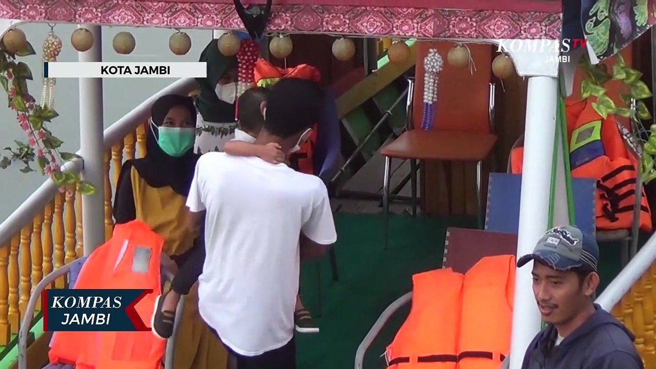 Ditengah Ancaman Covid 19 Warga Tetap Berwisata