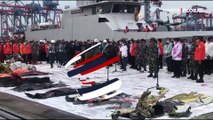 Endonezya'da düşen uçağın karakutusu denizden çıkarıldı