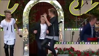 Marcus___Martinus_feat._Katastrofe_-_Elektrisk_LIVE___Allsång_på_Skansen_201