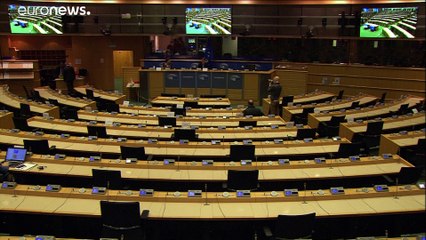 Европарламент проверяет ход распределения вакцин и прививки