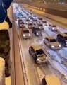 Course de voitures sur la neige à Madrid