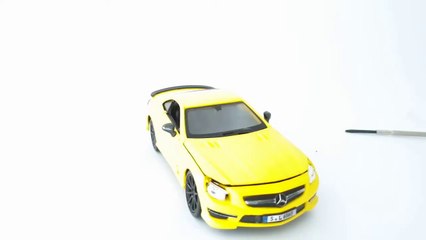 Download Video: Mercedes Benz - SL65 - AMG - Bir model otomobilin geri dönüşü