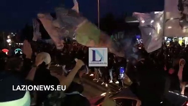 I tifosi biancocelesti a Formello prima di Lazio-Roma