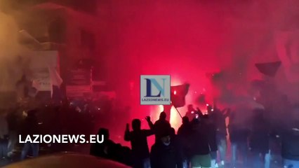 I tifosi a Formello incitano la squadra