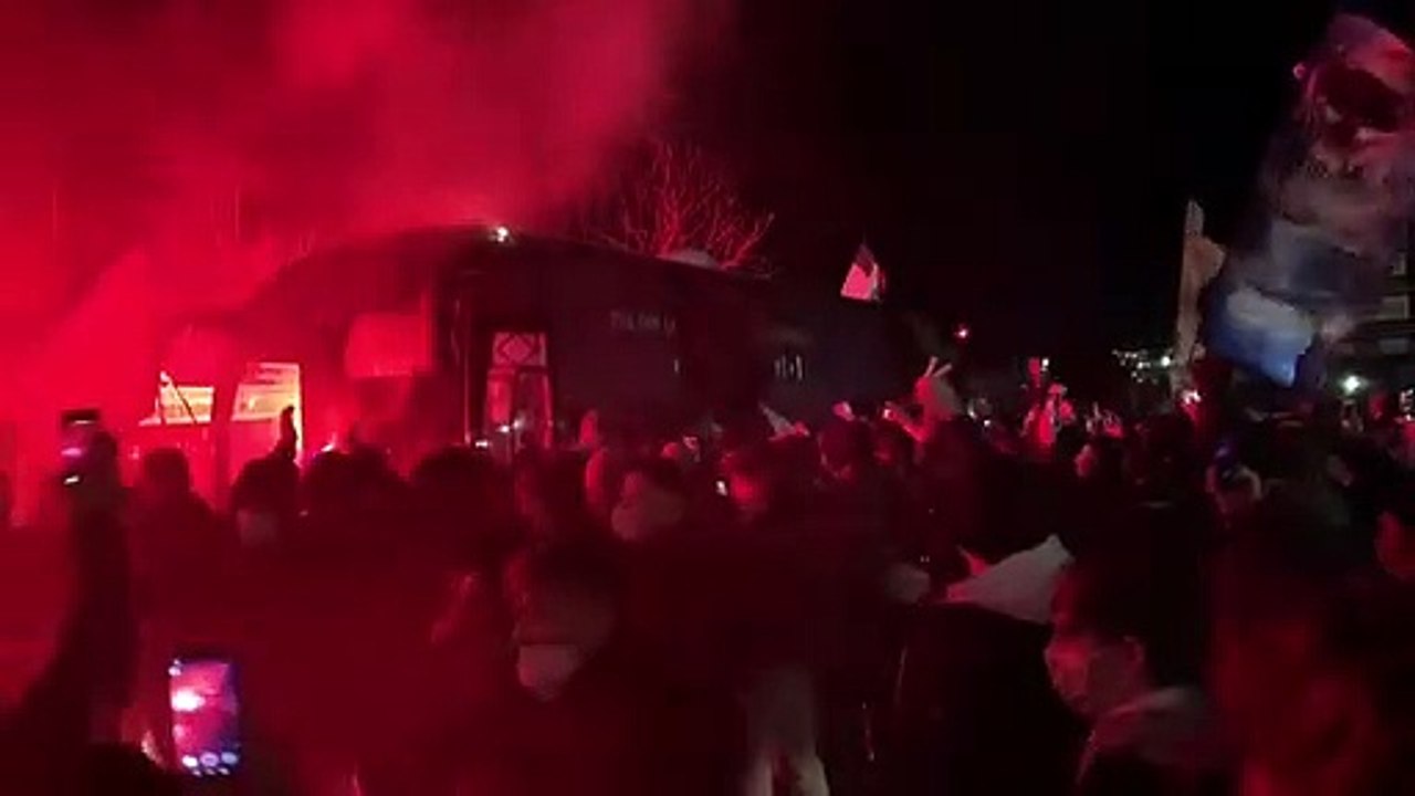 Lazio - Roma, la squadra lascia Formello per raggiungere l'Olimpico