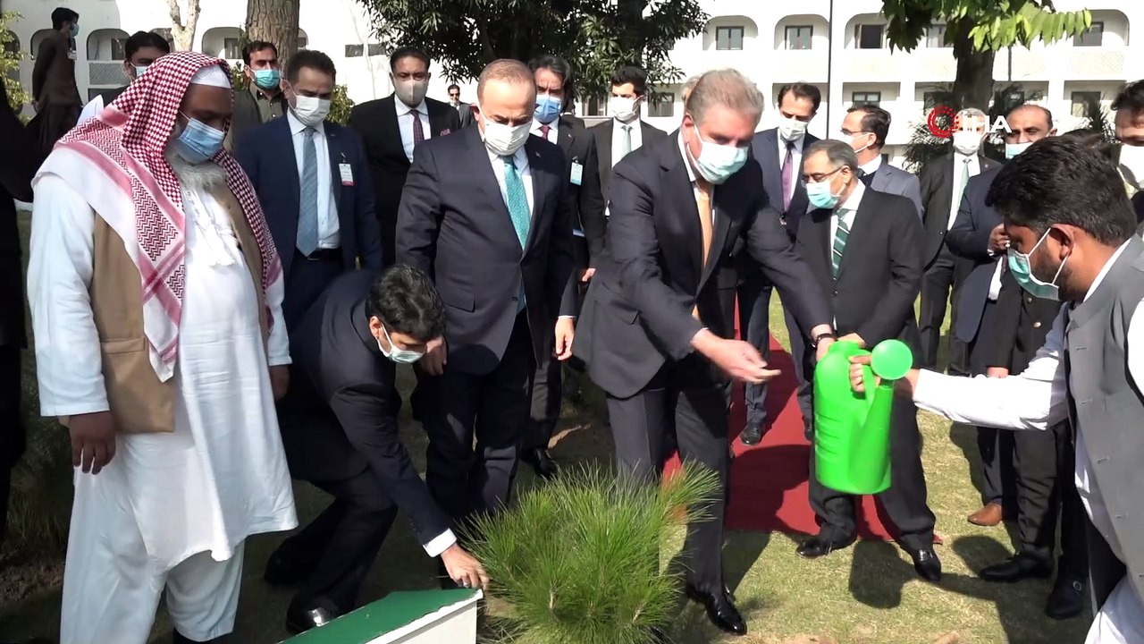 - Bakan Çavuşoğlu, Pakistan Cumhurbaşkanı Alvi Tarafından Kabul Edildi- Bakan Çavuşoğlu, Mevkidaşı Kureyşi İle Görüştü