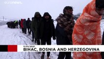 Βοσνία: Δύσκολες συνθήκες διαβίωσης στο χιόνι για τους μετανάστες