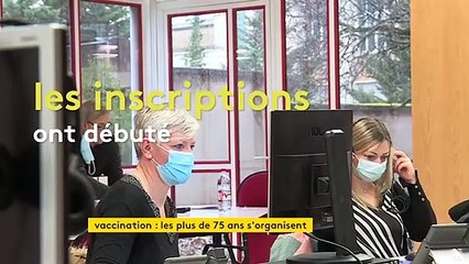 Vaccination anti-Covid : ruée sur les rendez-vous pour les plus de 75 ans