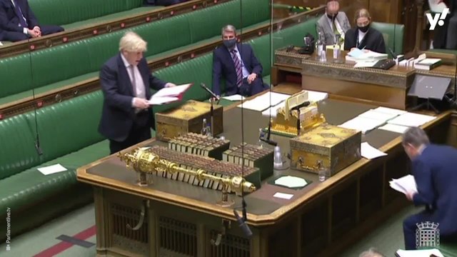 Sir Keir Starmer accuses Boris Johnson of sitting on his hands as COVID ripped through country