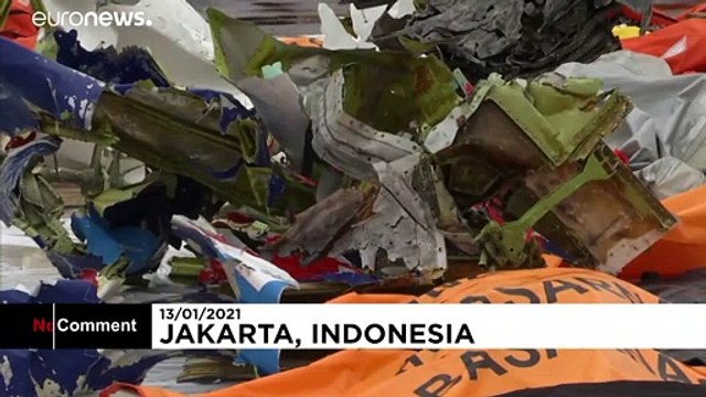 Авиакатастрофа над Яванским морем: спасатели отправили в полицию 90 мешков с останками