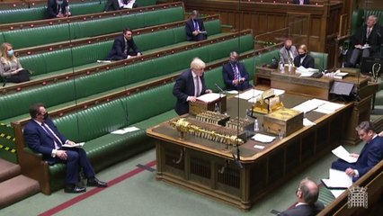 Keir Starmer points out school meal packages Boris Johnson branded 'disgraceful' largely follow Government guidelines