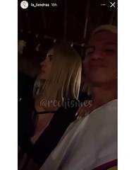Dani Duke y 'La Liendra' demuestran su amor con apasionado beso