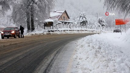 Kütahya'da kar kalınlığı 30 santimetreye ulaştı