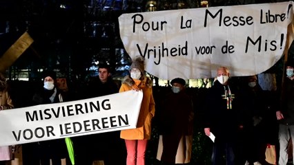 Bruxelles : les catholiques veulent autoriser plus de monde à l'église