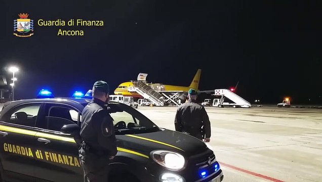 Ancona - Arrivano altri 14 lotti vaccino per ospedali di Marche, Abruzzo e Molise (13.01.21)
