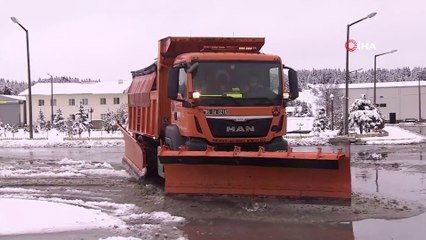 İstanbul-Ankara otobanında karla mücadele