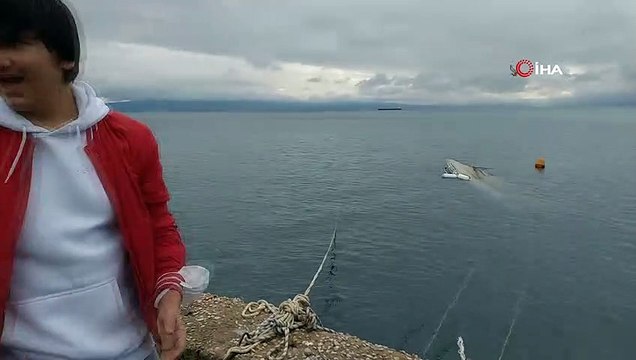 Fırtınaya dayanamayan tekne battı