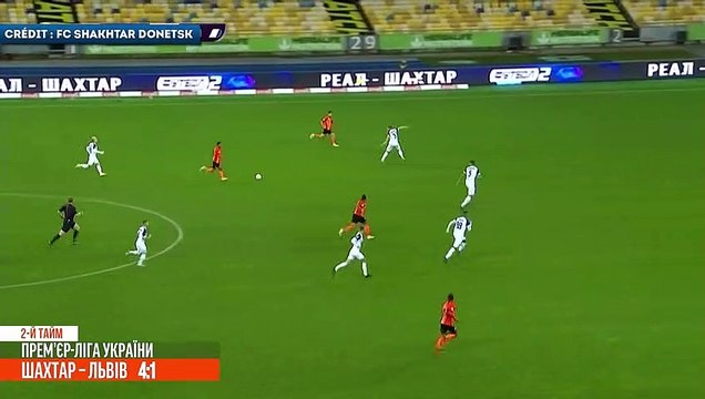 La jolie frappe enroulée de Manor Solomon avec le Shakhtar Donetsk