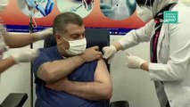 Sağlık Bakanı Fahrettin Koca koronavirüs aşısı oldu