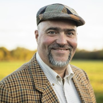 «L'amour est dans le pré»: Qui sont les douze agriculteurs et agricultrices de la saison 16?