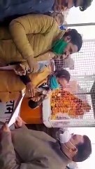 Tải video: जिला उद्योग व्यापार मंडल ने जिलाधिकारी को संबोधित मांग पत्र सौंपा।