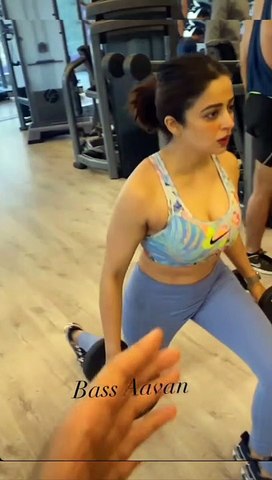 Neha Pendse || Neha Pendse hot exercise || Neha Pendse hot || Neha Pendse gym session || Neha Pendse hot gym session || bollywood