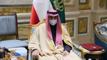 رئيس الحكومة الكويتية يقدم استقالة حكومته إلى أمير البلاد بعد أقل من شهر على تشكيلها