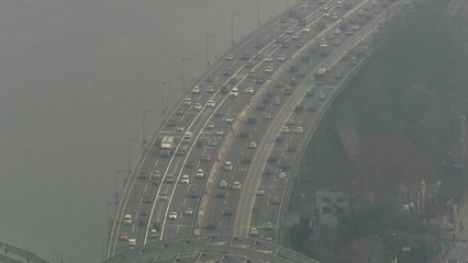 [날씨] 퇴근길 대기 질 '나쁨'...내일 낮 동안 비 조금 / YTN