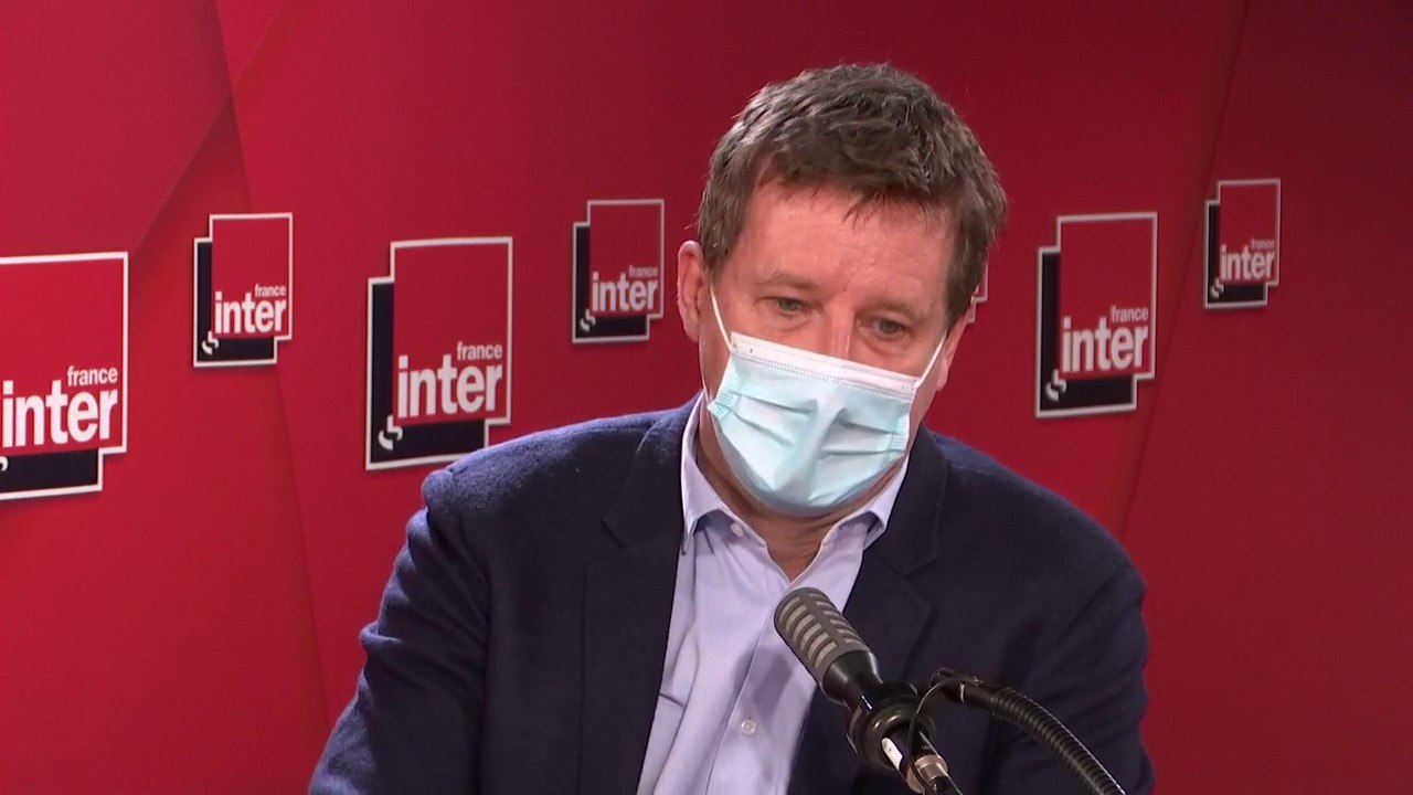 "Je regrette profondément que ce sujet des universités et des étudiants ne soit jamais abordé par le Premier ministre" (Yannick Jadot)