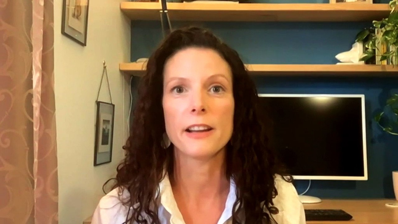 Man sustains serious leg injury after shark attack in Perth