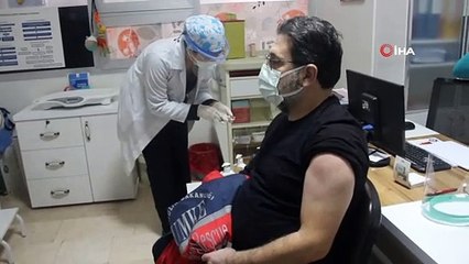 Kütahya'da 153 aşı odası kuruldu, sağlık çalışanları aşılanmaya başladı