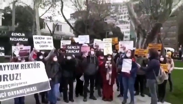 Boğaziçi Üniversitesi protestolarına bir destek de Mimar Sinan Güzel Sanatlar Üniversitesi'nden!