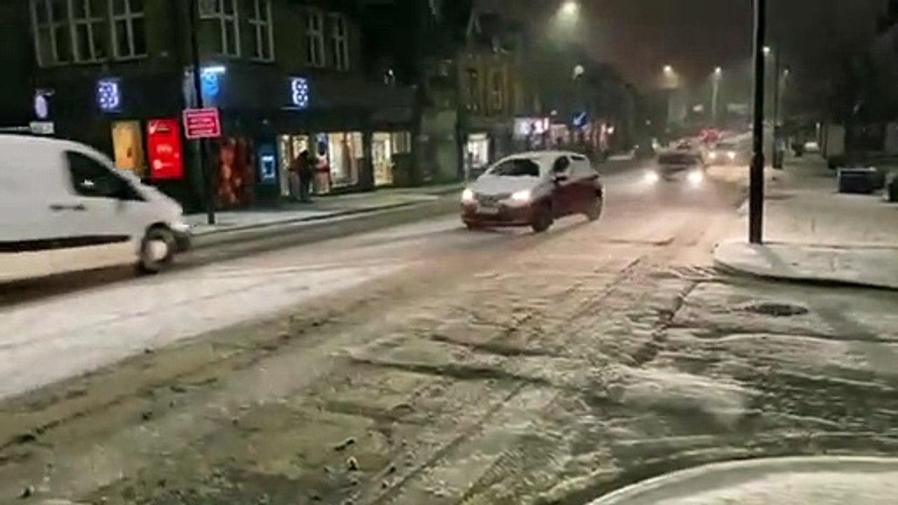Snow video Harrogate January 14