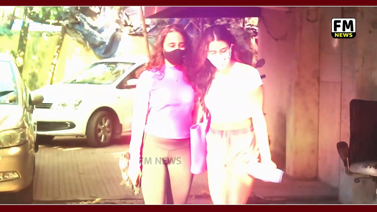 Sara Ali Khan Spotted in Pink Shorts at Santacruz Yoga Class